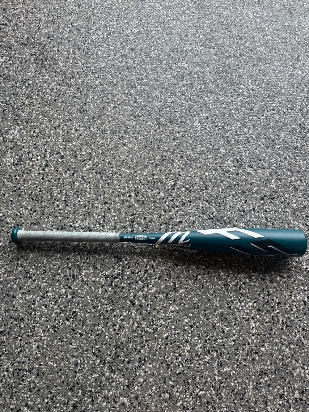 Marucci F5 USSSA Baseball Bat (-10) with a 2 3/4-inch barrel